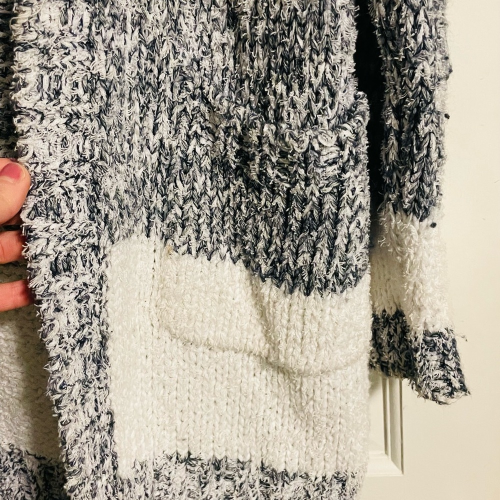 Michael Kors knit hooded cardigan size small - Picture 2 of 10